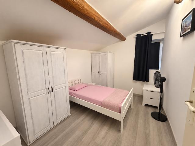 LOCATION APPARTEMENT 3 PIECES AUJARGUES