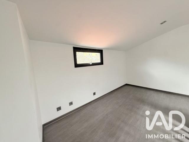 Appartement 3 pièces, 76 m² à louer à Digne les Bains 04000