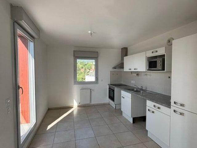 Appartement 3 pièces, 76 m² à louer à Gex 01170