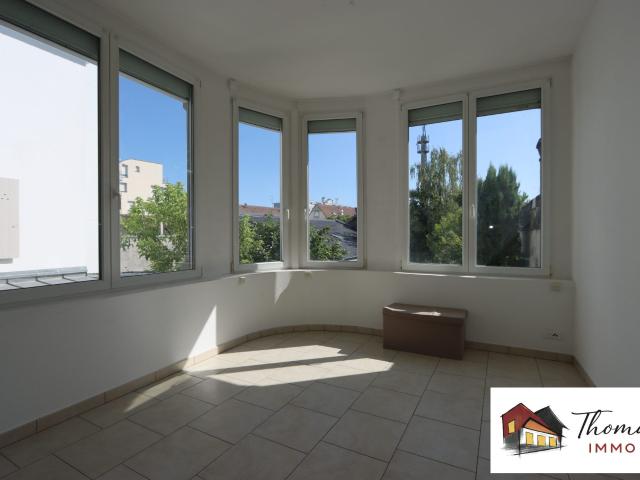 Appartement 3 pièces, 76 m² à louer à Saint Louis 68300