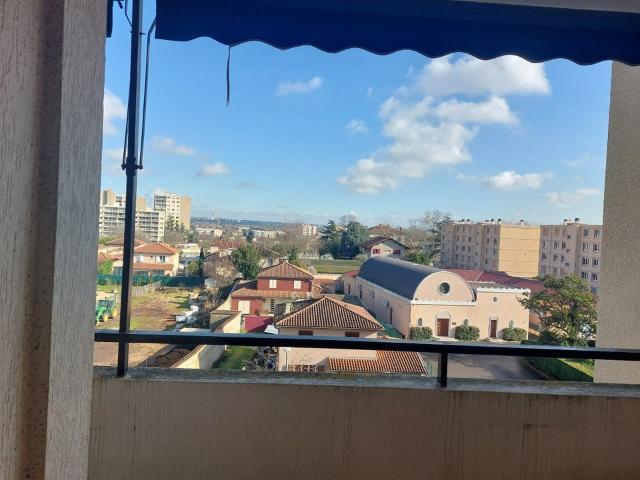 Appartement 3 pièces, 78 m² à louer à Bron 69500