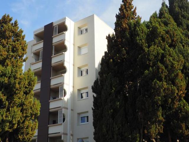 Appartement 3 pièces, 79 m² à louer à Avignon 84140