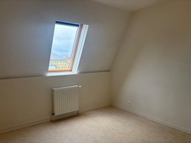 Appartement 3 pièces, 79 m² à louer à La Châtre 36400