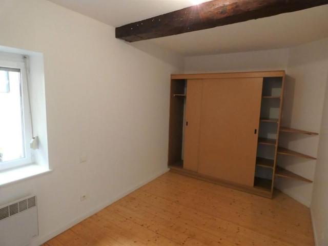 CENTRE ST GENIS LAVAL T3 79.18 m² Coup de coeur