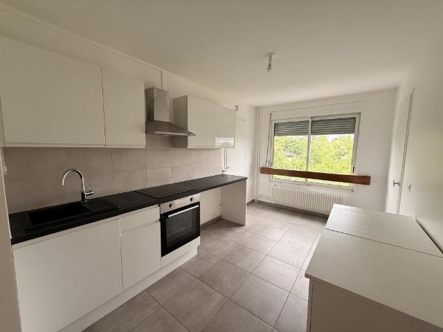 Appartement 3 pièces, 79 m² à louer à Sainte Foy lès Lyon 69110