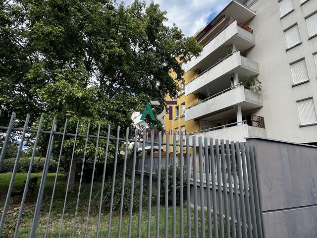 Appartement 3 pièces 79 m²