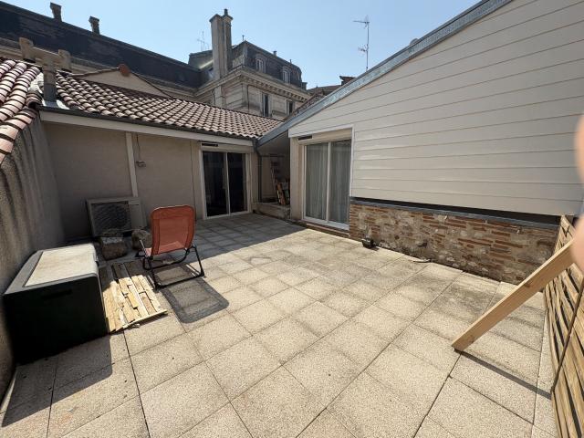 Appartement 3 pièces, 81 m² à louer à Agen 47000