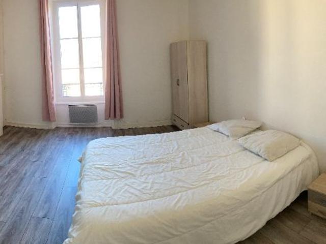 Appartement 3 pièces, 83 m² à louer à Limoges 87100
