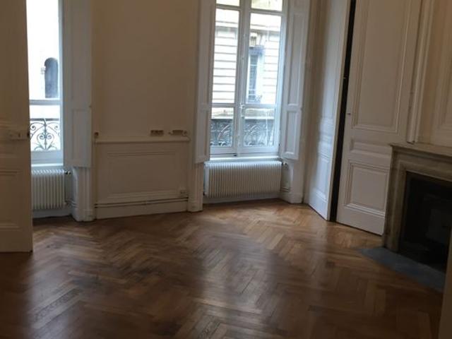 Appartement 3 pièces, 83 m² à louer à Lyon 6 69006