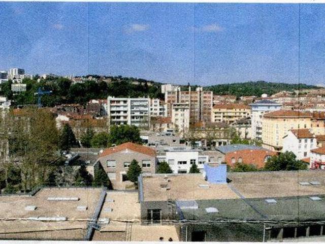 Appartement 3 pièces, 83 m² à louer à Saint Étienne 42000