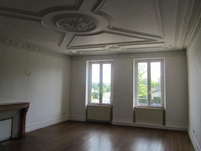Appartement 3 pièces, 80 m² à louer à Courcelles Chaussy 57530