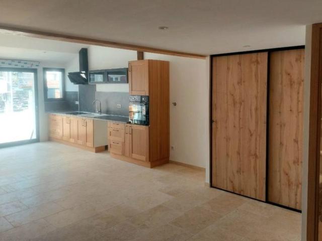 Appartement 3 pièces, 80 m² à louer à Saint André et Appelles 33220