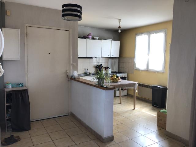 Appartement 3 pièces, 80 m² à louer à Saint Rambert d'Albon 26140
