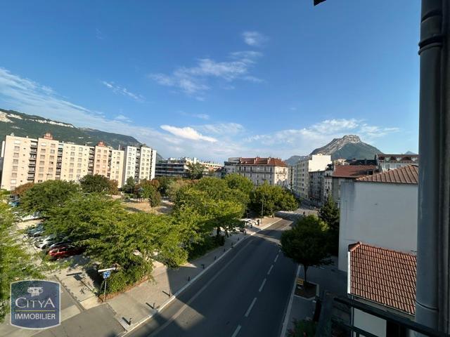 Appartement 3 pièces 80 m²