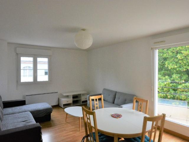 Appartement 3 pièces, 81 m² à louer à Brest 29200