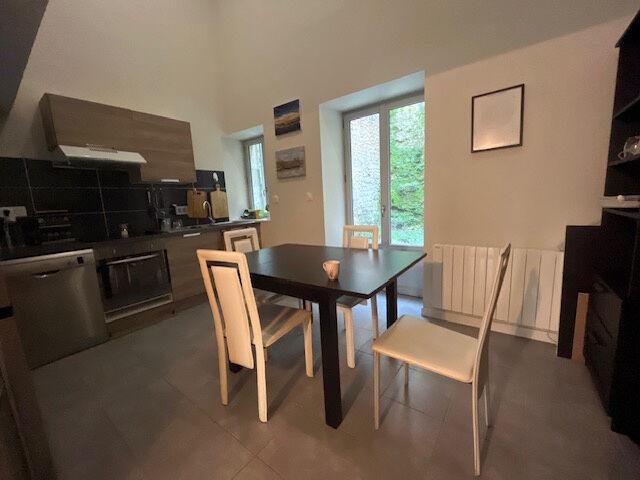 Appartement 3 pièces, 81 m² à louer à Poitiers 86000
