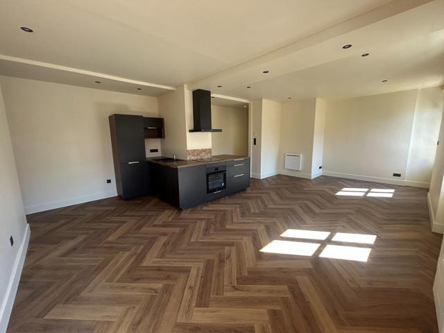 Appartement 3 pièces 81 m²