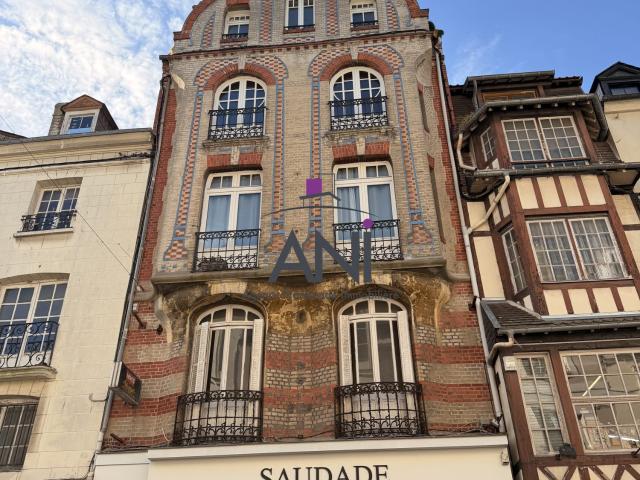 Appartement 3 pièces 81 m²