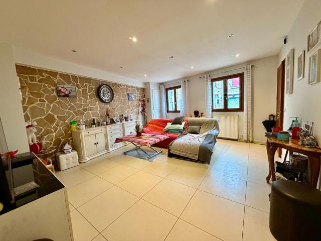 Appartement 3 pièces 81 m²
