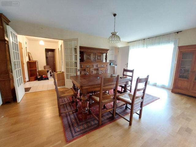 Appartement 3 pièces 81 m²