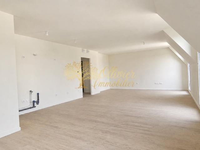 Appartement 3 pièces 81 m²