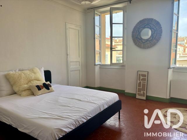 Appartement 3 pièces, 82 m² à louer à Toulon 83000