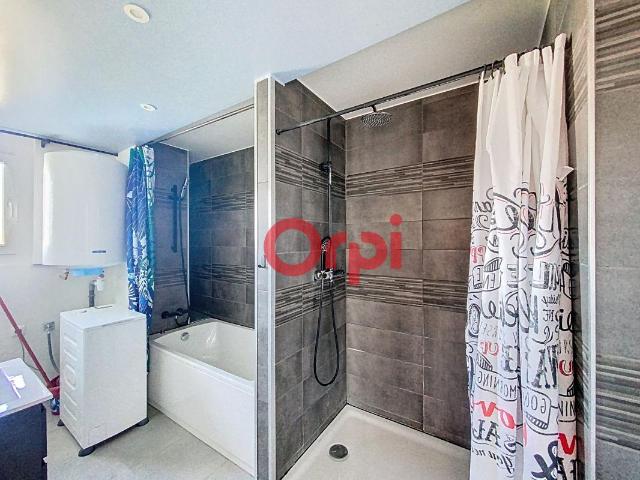 Appartement 3 pièces, 82 m² à louer à Valleiry 74520