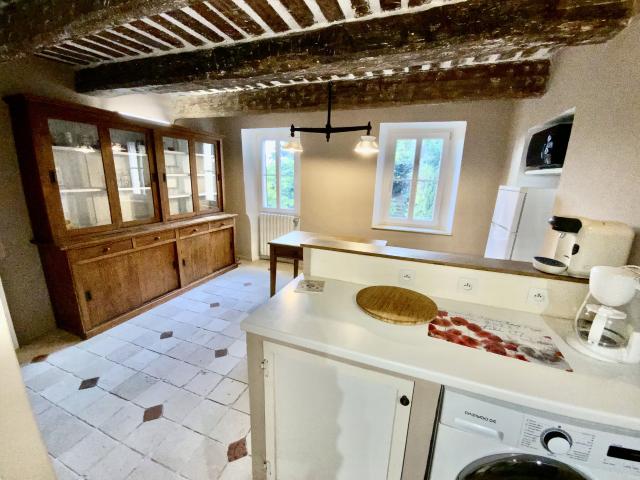 Appartement 3 pièces, 82 m² à louer à Grasse 06130