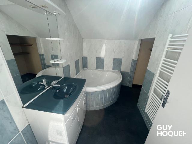 Appartement 3 pièces, 82 m² à louer à Le Temple de Bretagne 44360