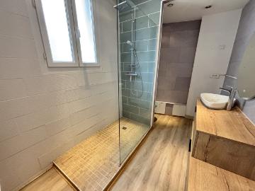 Appartement 3 pièces, 82 m² à louer à Saint Étienne 42000
