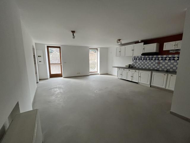 Appartement 3 pièces, 82 m² à louer à Satillieu 07290