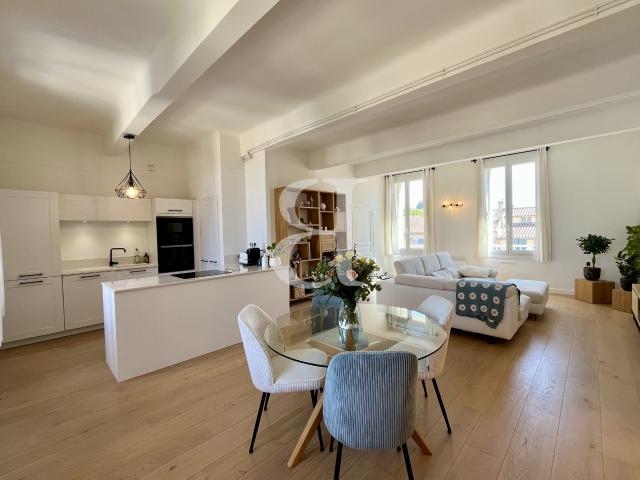 Appartement 3 pièces 82 m²