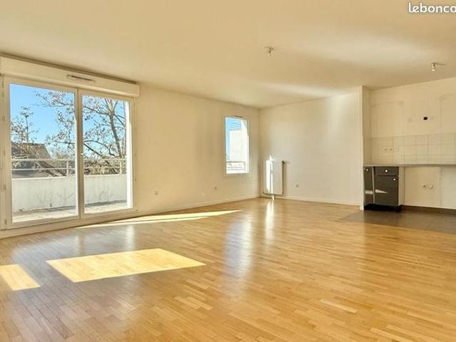 Appartement 3 pièces 82 m²
