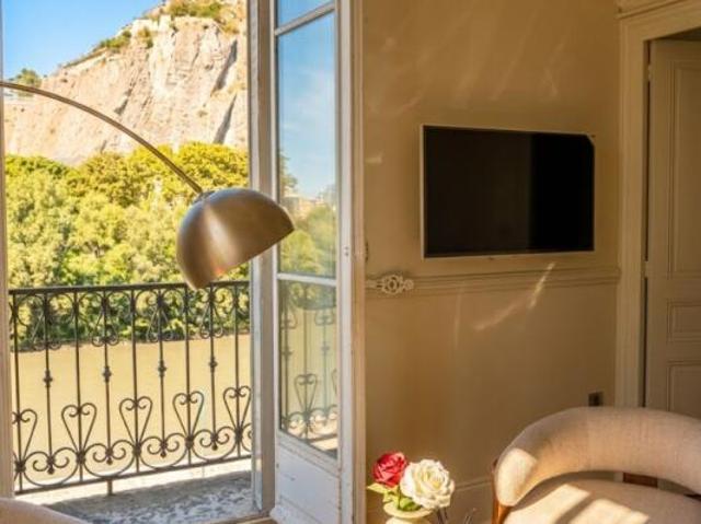 Appartement 3 pièces 82 m²