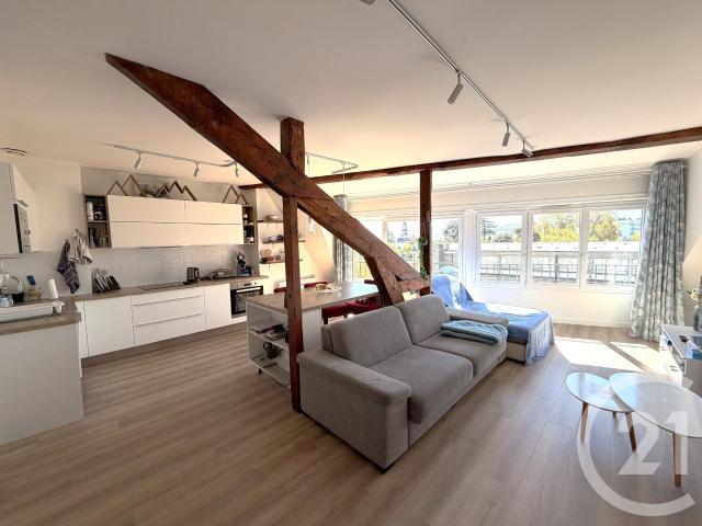 Appartement 3 pièces 82 m²