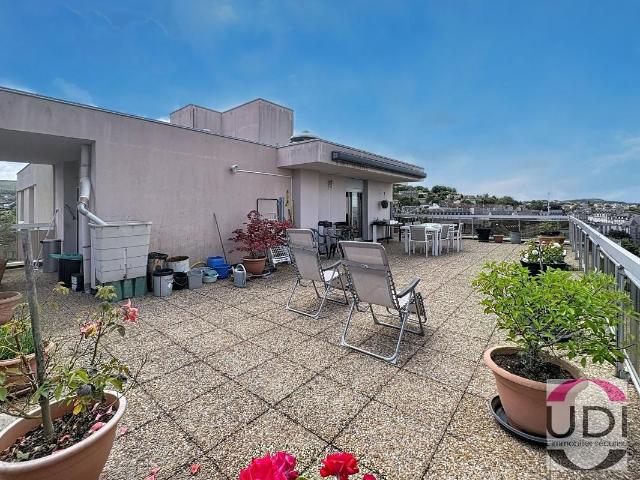 Appartement 3 pièces 82 m²