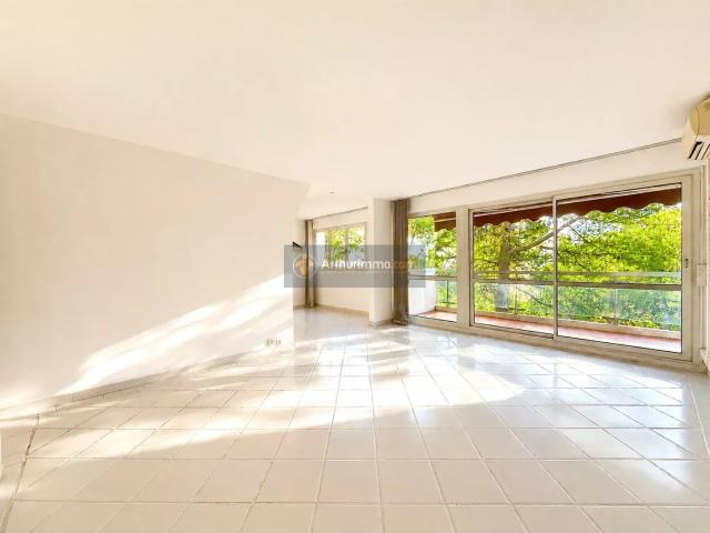 Appartement 3 pièces 82 m²