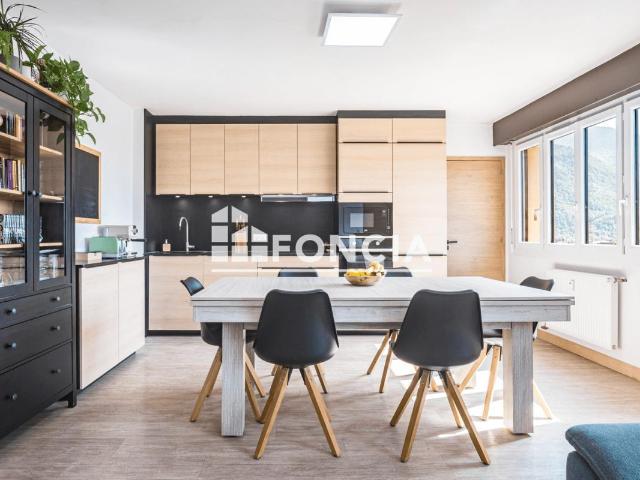 Appartement 3 pièces 82 m²