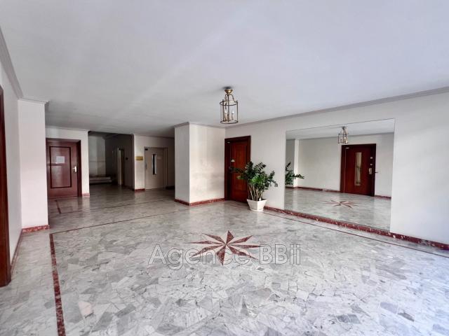 Appartement 3 pièces 82 m²