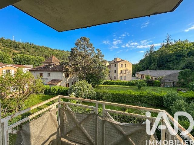 Appartement 3 pièces 82 m²