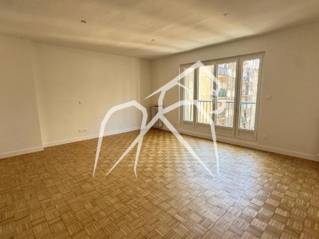 Appartement 3 pièces 82 m²