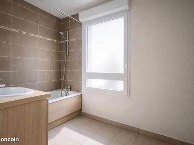 Appartement 3 pièces 82 m²