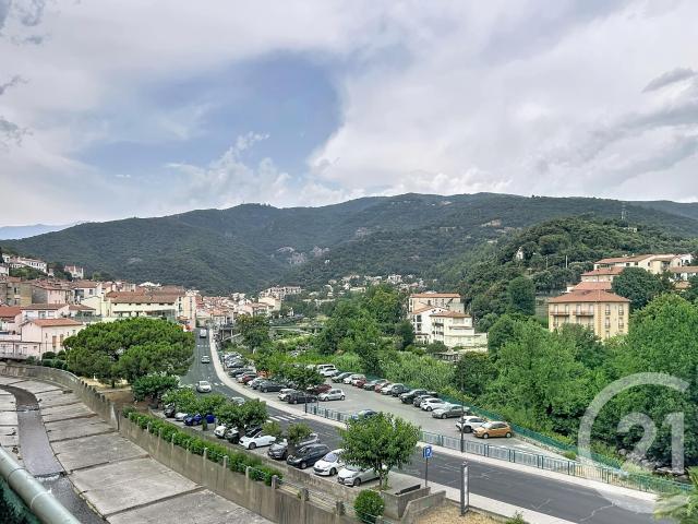 Appartement 3 pièces 82 m²