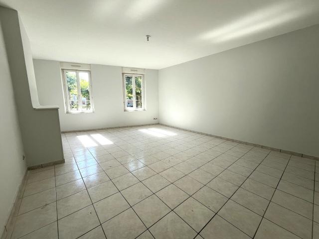 Appartement 3 pièces, 87 m² à louer à Castelmoron sur Lot 47260