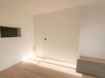 Appartement 3 pièces, 87 m² à louer à Castillon la Bataille 33350