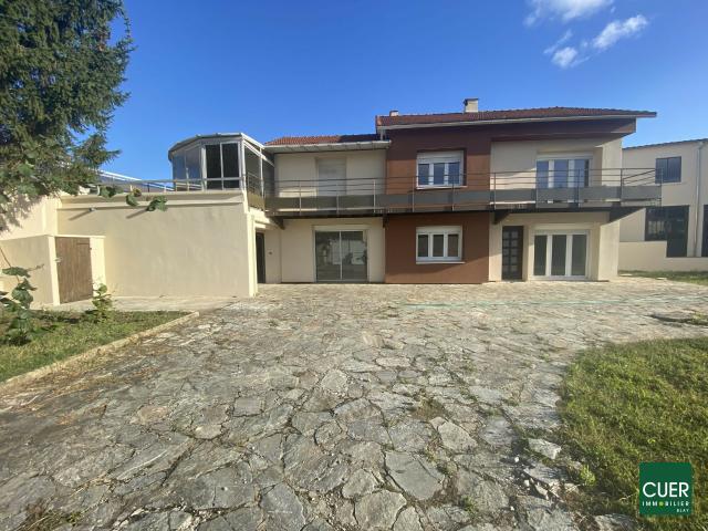 Appartement 3 pièces 87 m²