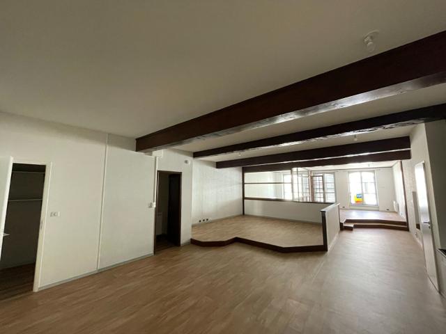 Appartement 2 pièces 87 m²