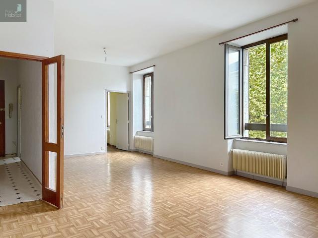 Appartement 3 pièces 82 m²