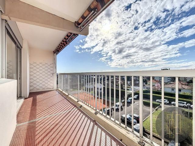 Appartement 3 pièces 84 m²