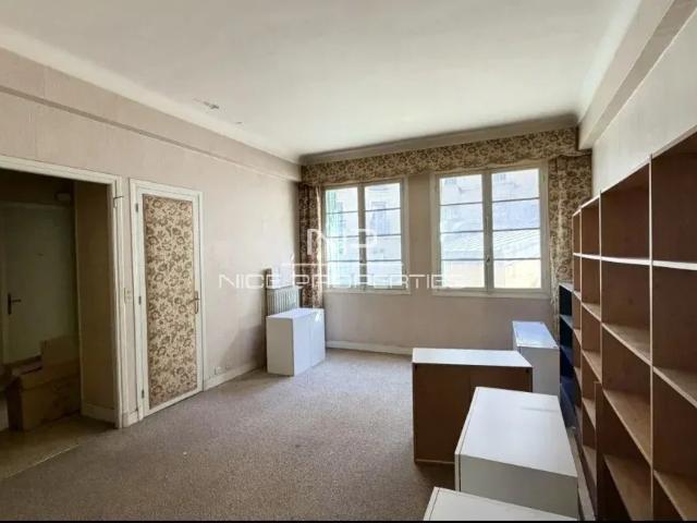 Appartement 3 pièces 84 m²